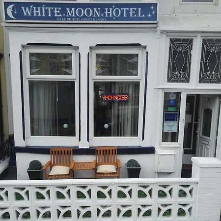 White Moon Hotel Μπλάκπουλ Εξωτερικό φωτογραφία