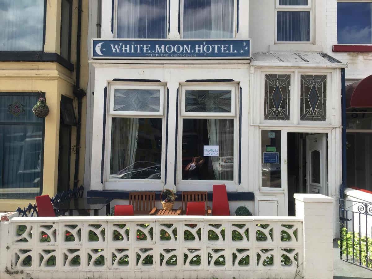 White Moon Hotel Μπλάκπουλ Εξωτερικό φωτογραφία